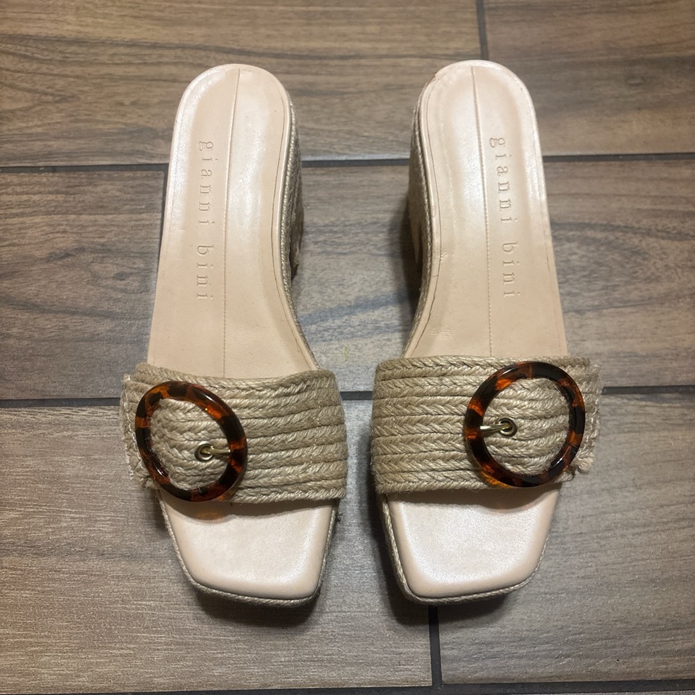 Gianni Bini Tan Wedge Sandals with Tortoise Accent